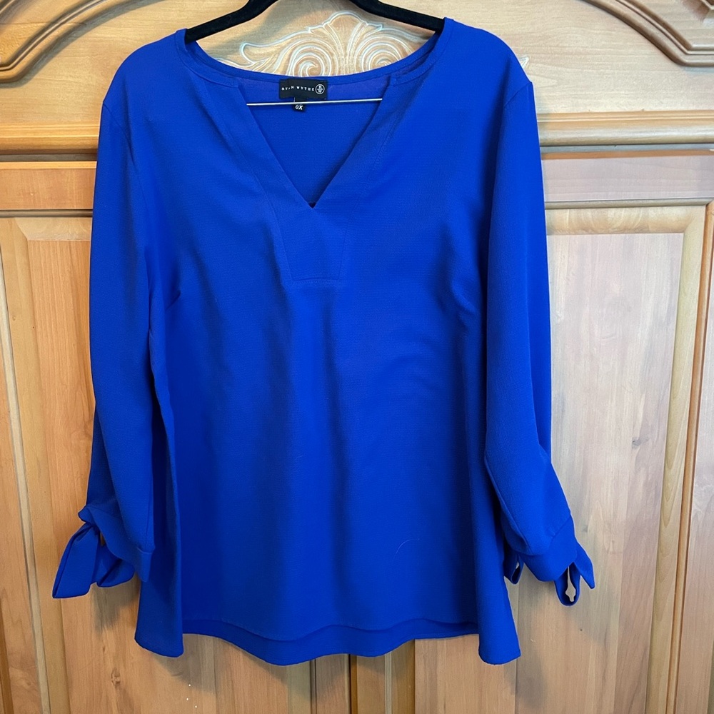 Ryan Wythe Relaxed Blue Tie Front Blouse
